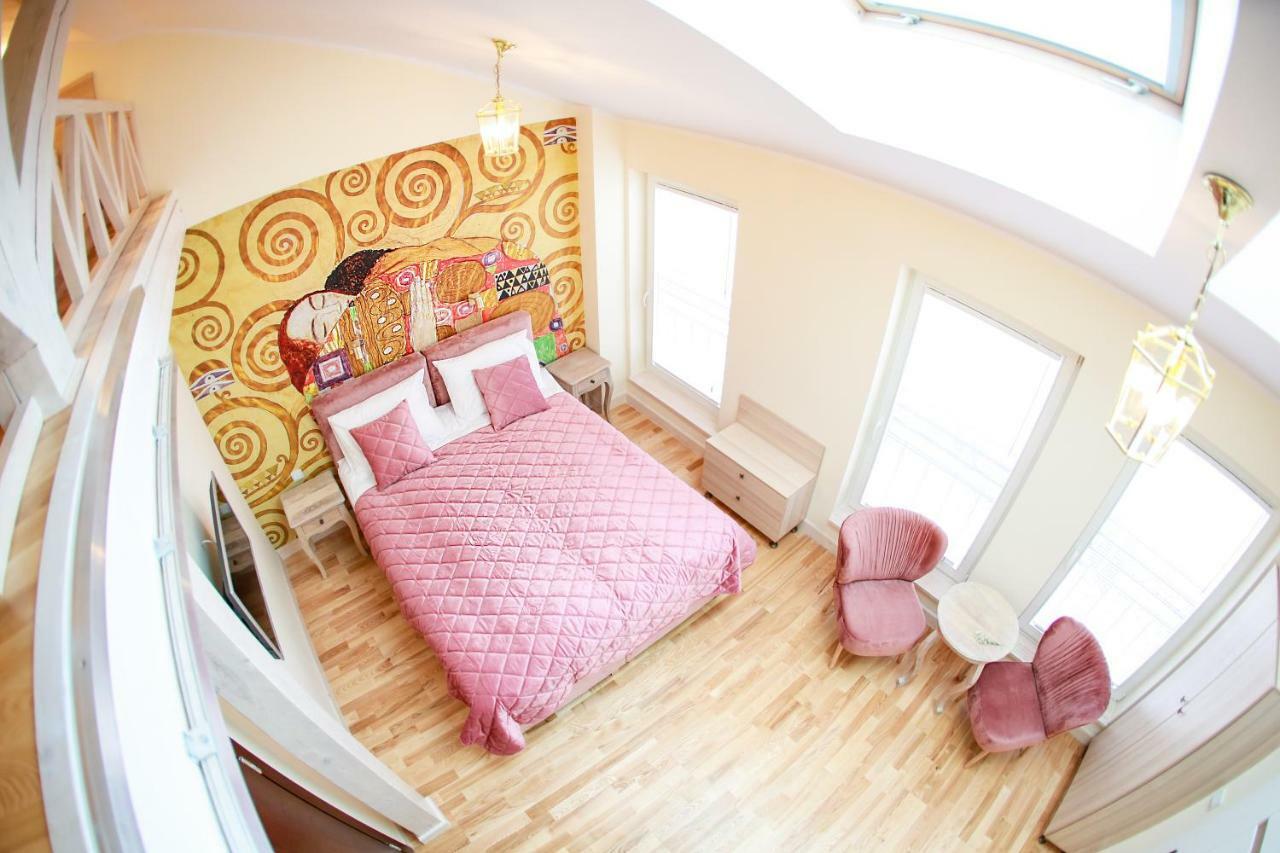 Sky&Light Apartments Krakow Bagian luar foto